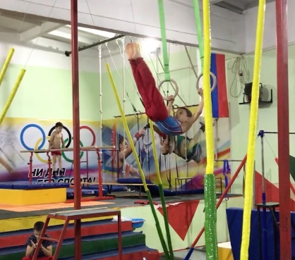 Stăpânii inelelor. Cum se antrenează copiii din Rusia