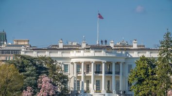 Un plic cu otravă a fost trimis la Casa Albă. Anchetatorii investighează situația