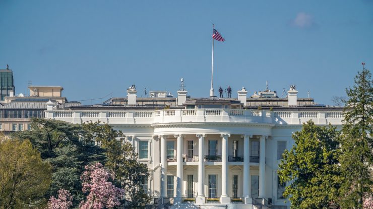 Un plic cu otravă a fost trimis la Casa Albă. Anchetatorii investighează situația