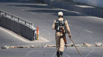 Operațiunea Himalaya. Trupele indiene, ajutate de săteni pentru a opune rezistență forțelor chineze