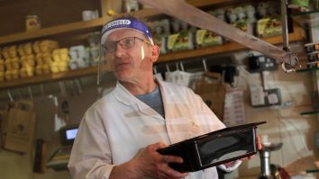 Eficacitatea vizierelor în prevenirea răspândirii Covid-19, pusă la îndoială de un supercomputer japonez