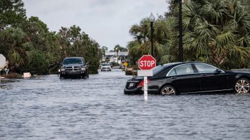 Furtuna tropicală Sally a lovit zona de graniță dintre Alabama și Florida: „Totul este sub apă, e o nebunie“