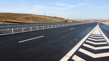 S-au inaugurat 17,9 kilometri din autostrada Transilvania