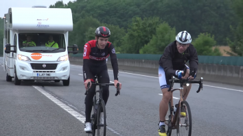 Un scoțian a făcut înconjurul lumii, pe bicicletă, în aproape 80 de zile. Ce evenimente a pierdut