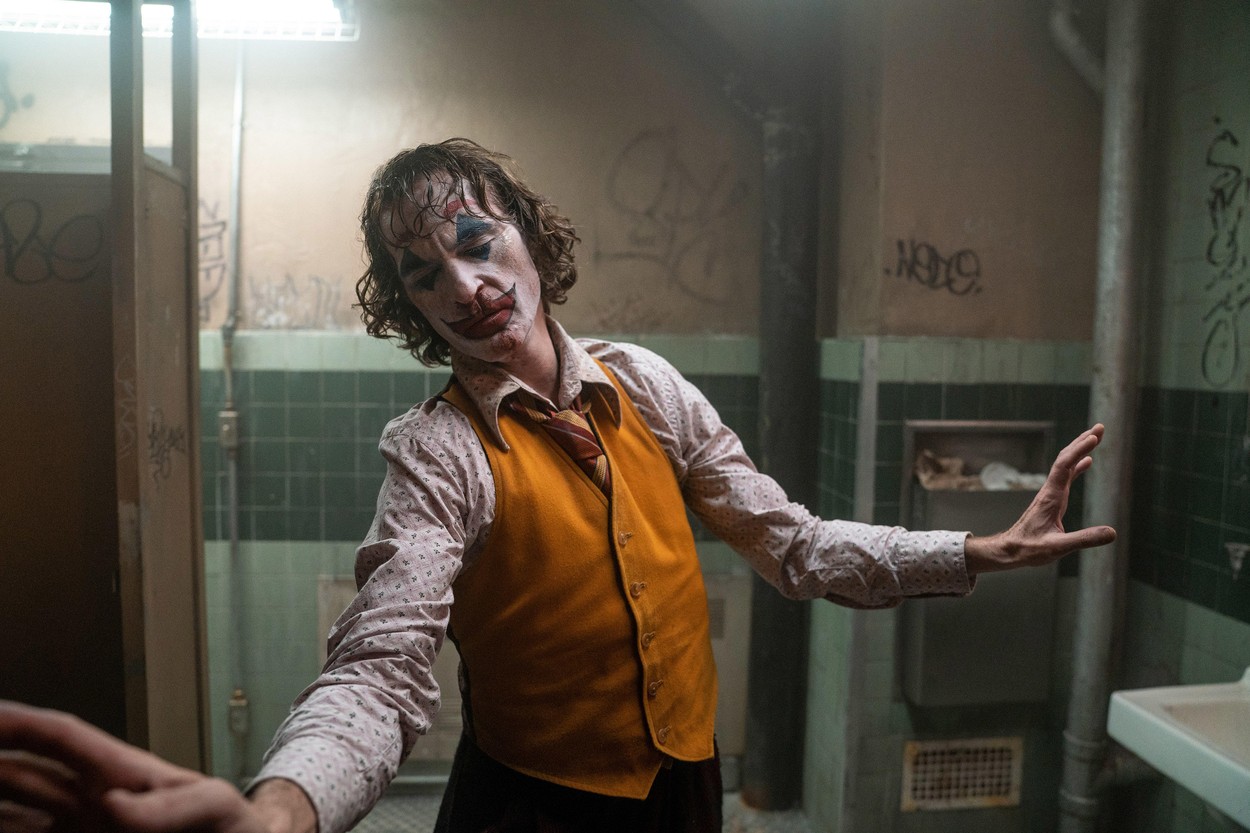 Joaquin Phoenix vrea să fie din nou Joker. Când ar urma să fie lansate două continuări ale filmului