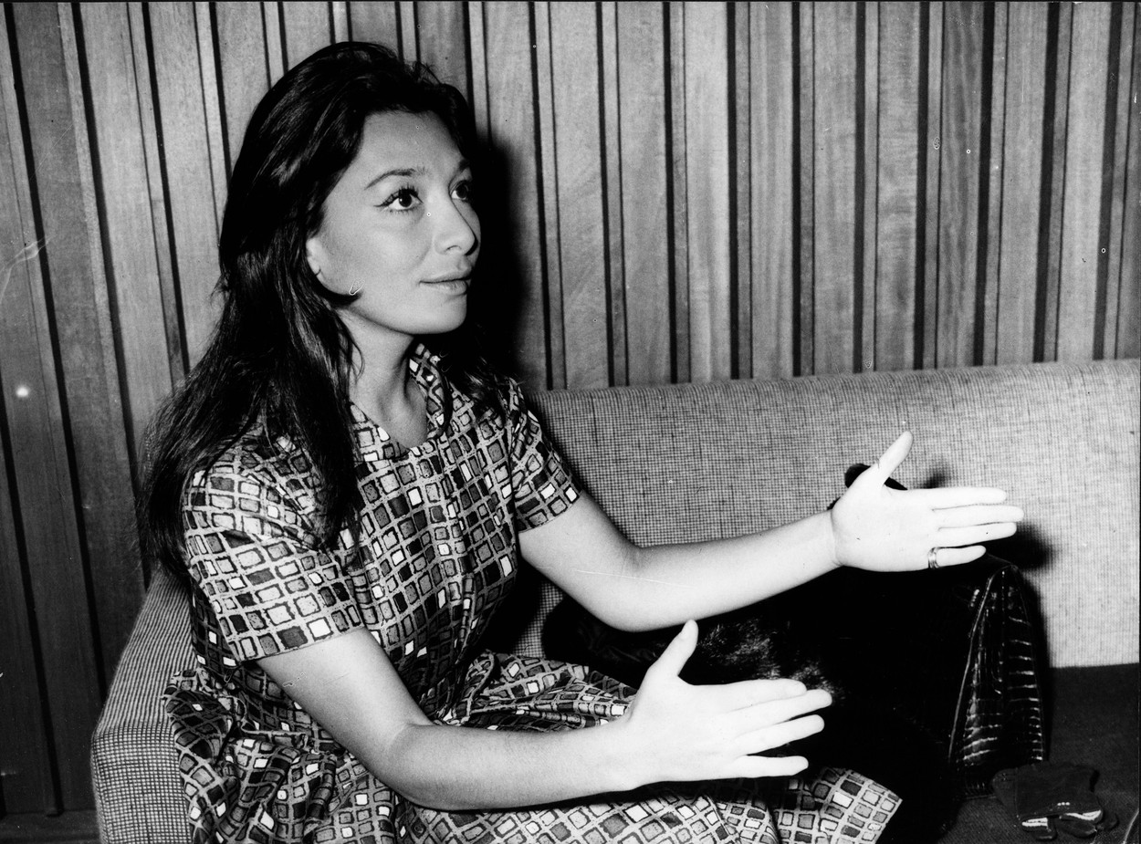 Juliette Greco, una dintre cele mai iubite artiste din Franța, a murit la 93 de ani