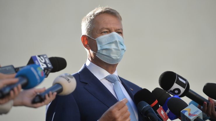 Klaus Iohannis, la vot: Este important să mergem la vot, să nu lăsăm pe alții să decidă