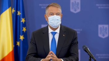 Klaus Iohannis: „Mergeţi la vot şi puneţi ştampila pe candidaţii care pot aduce o schimbare în bine“