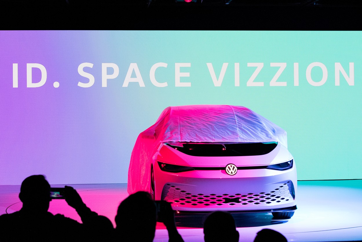 Primul crossover electric de la Volkswagen, prezentat online. Cât trebuie să scoți din buzunar dacă îl vrei