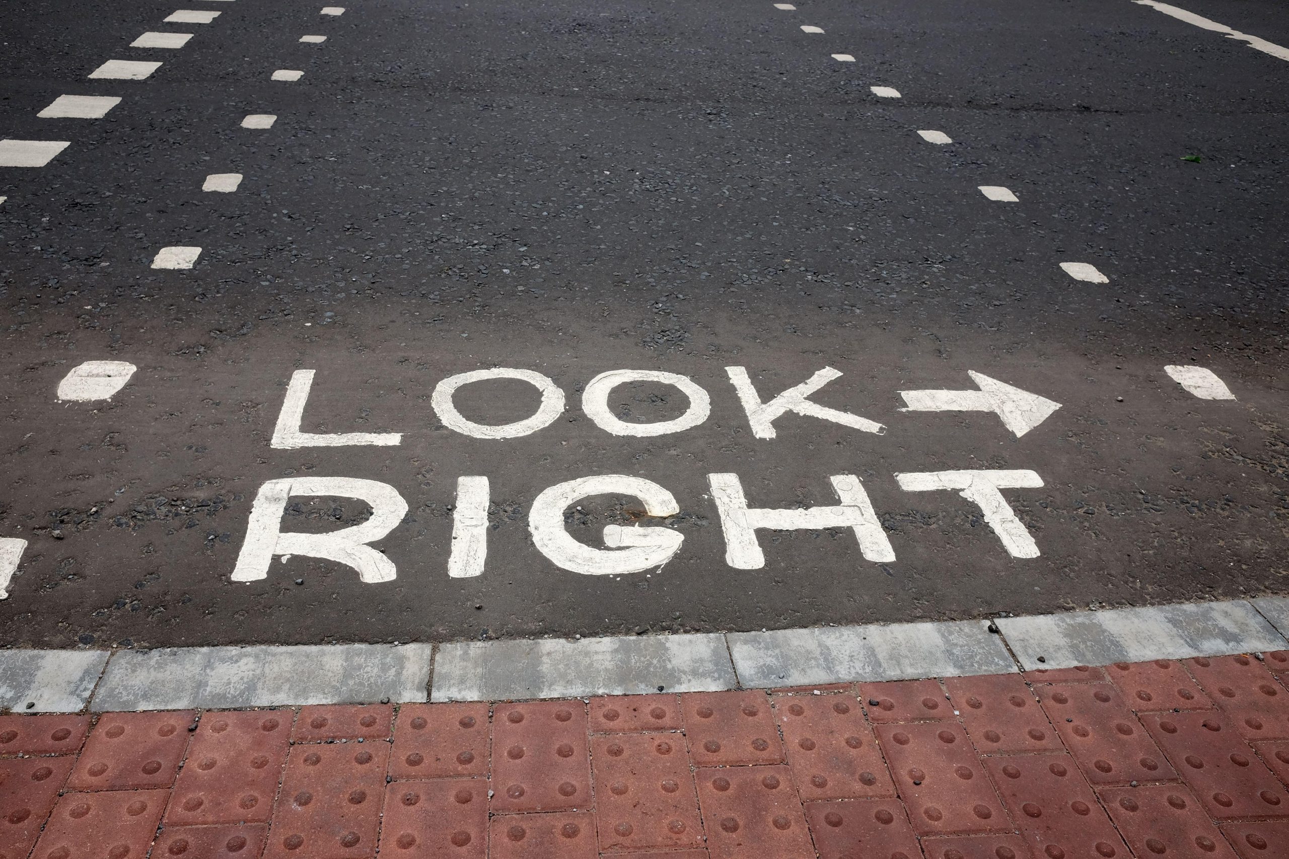 Alege Smart: Trei antreprenori schițează portretul primarului potrivit pentru trei dintre cele mai mari orașe din țară