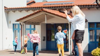 Afterschoolul, salvarea ta în caz că nu ai cu cine să îți lași copilul după ce termină orele
