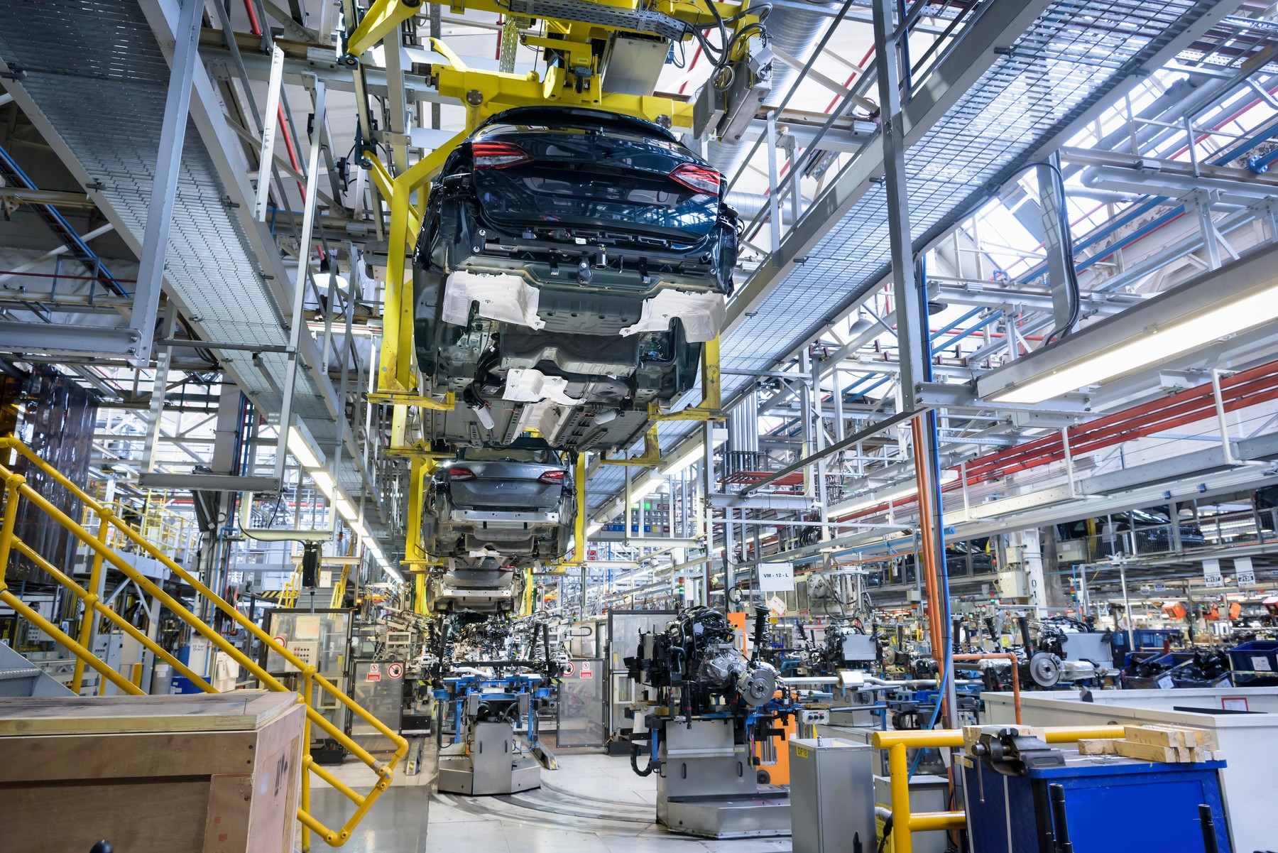 Piața auto din România a scăzut cu 51,9 în luna august