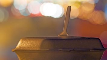 Câte kg de mâncare aruncă un român pe an: ”Vom încerca să tragem un semnal de alarmă”