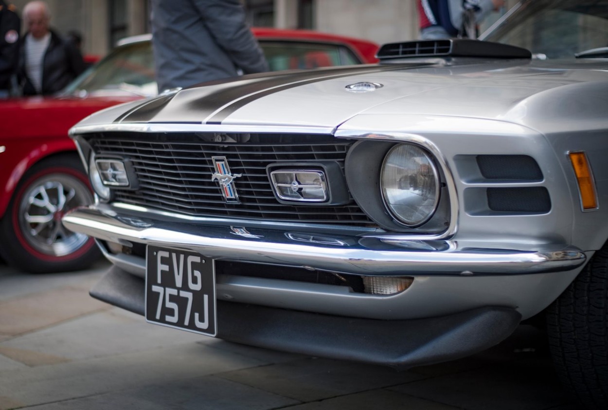 O companie americană a recreat clasica GT500. Cât costă un exemplar și cum poți intra în posesia lui