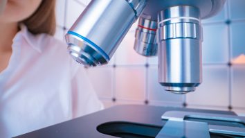 Cercetătorii din Craiova au dezvoltat un material din care se pot face oase artificiale