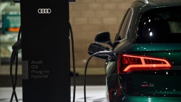 Mașina pe care o conduci cu vocea. Audi prezintă noul Q5 Sportback