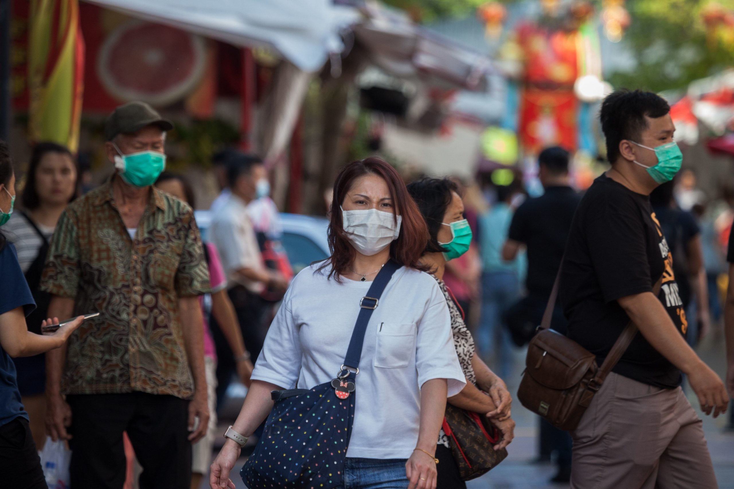 Mii de chinezi au fost testați pozitiv la o boală bacteriană, după ce o companie biofarmaceutică a eliberat din greșeală bacteria