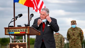 Ambasadorul SUA la București: „Comuniștii chinezi își doresc să controleze presa română”