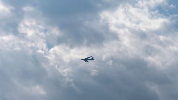 Avion american interceptat de 2 aeronave rusești deasupra Mării Negre