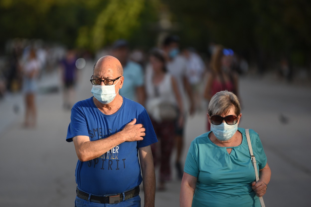 La vot cu masca pe față. Sunt sau nu clare regulile pe care va trebui să le respecți?