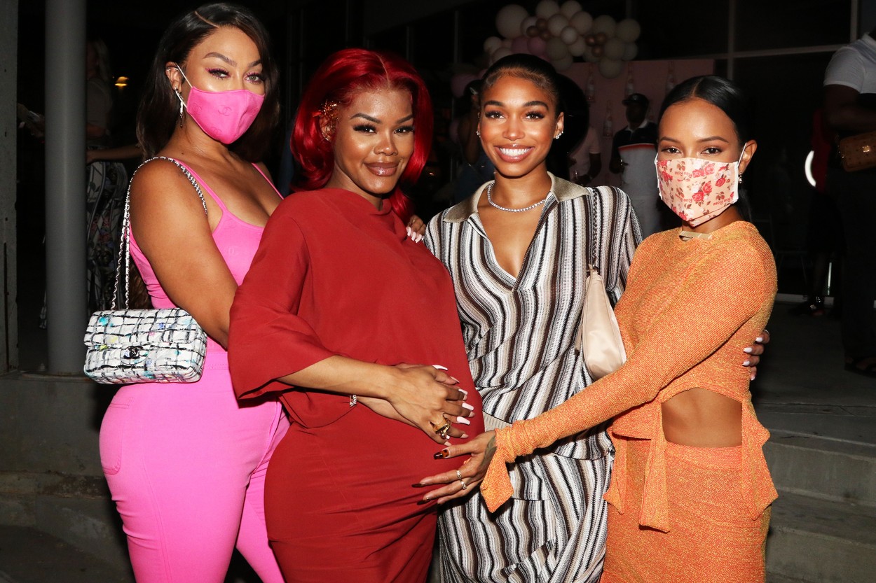 Cântăreaţa americană Teyana Taylor a născut pentru a doua oară la ea acasă