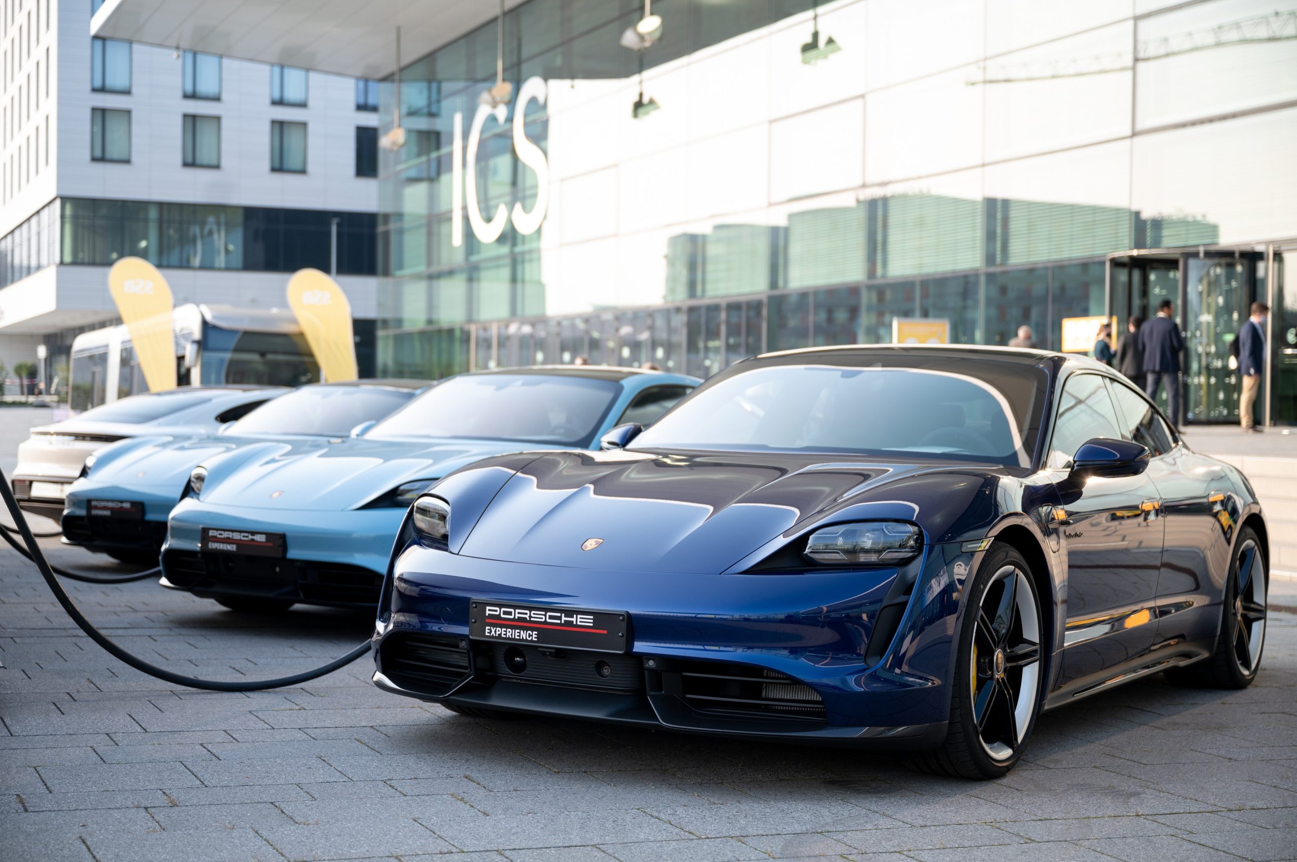 Un Porsche electric va fi prezent pe circuit la cursa de 24 de ore de la Le Mans