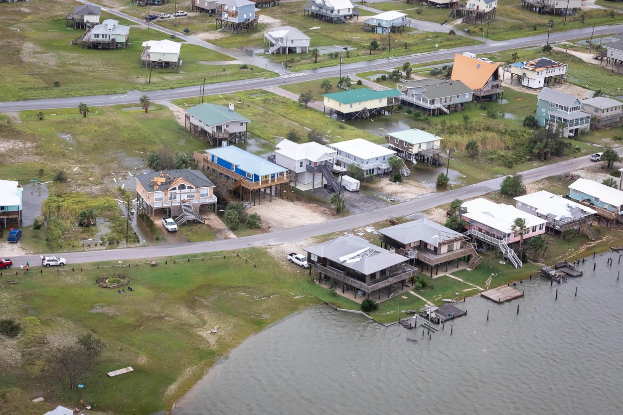 Statele Unite, lovite în plin de uraganul Sally. Sute de mii de case au rămas fără curent