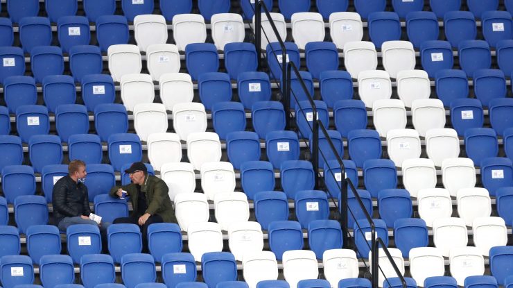 Planurile britanicilor au fost date peste cap. Reîntoarcerea fanilor în tribune, programată în octombrie, a fost anulată