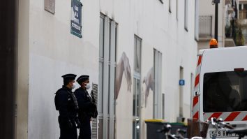 Principalul suspect al atacului de la Paris „şi-a recunoscut fapta”. Cine este și pe cine dă vina