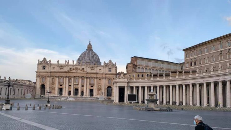 Noi dezvăluiri la Vatican despre alte afaceri cu proprietăți de lux din Londra