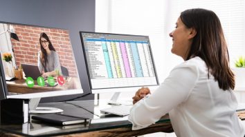 Dacă nu poți să te duci la birou, vine biroul la tine acasă, în realitate virtuală. Se întâmplă în Londra