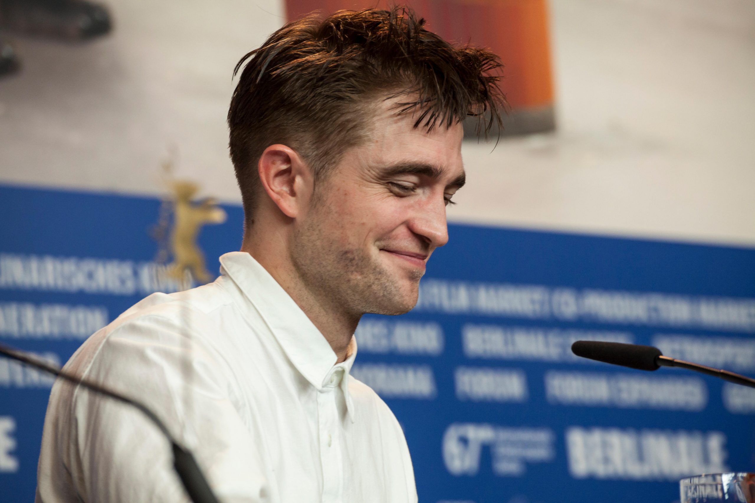 Filmările pentru „The Batman” au fost reluate. Robert Pattinson a ieșit din carantină