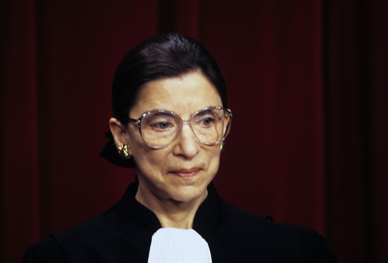Reacție după moartea judecătoarei Curții Supreme a SUA, Ruth Bader Ginsburg: „Era un idol pentru mine“