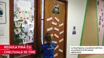 La Cluj, copiii de la şcolile private poartă mască şi în curtea şcolii, iar profesorii sunt testaţi săptămânal