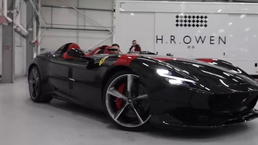 Cum arată noua mașină de lux a lui Țiriac: Ferrari Monza SP2, de 1,6 milioane de euro