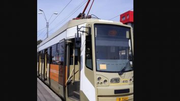 Incident în trafic: Un şofer a tras cu un pistol cu bile într-un vatman