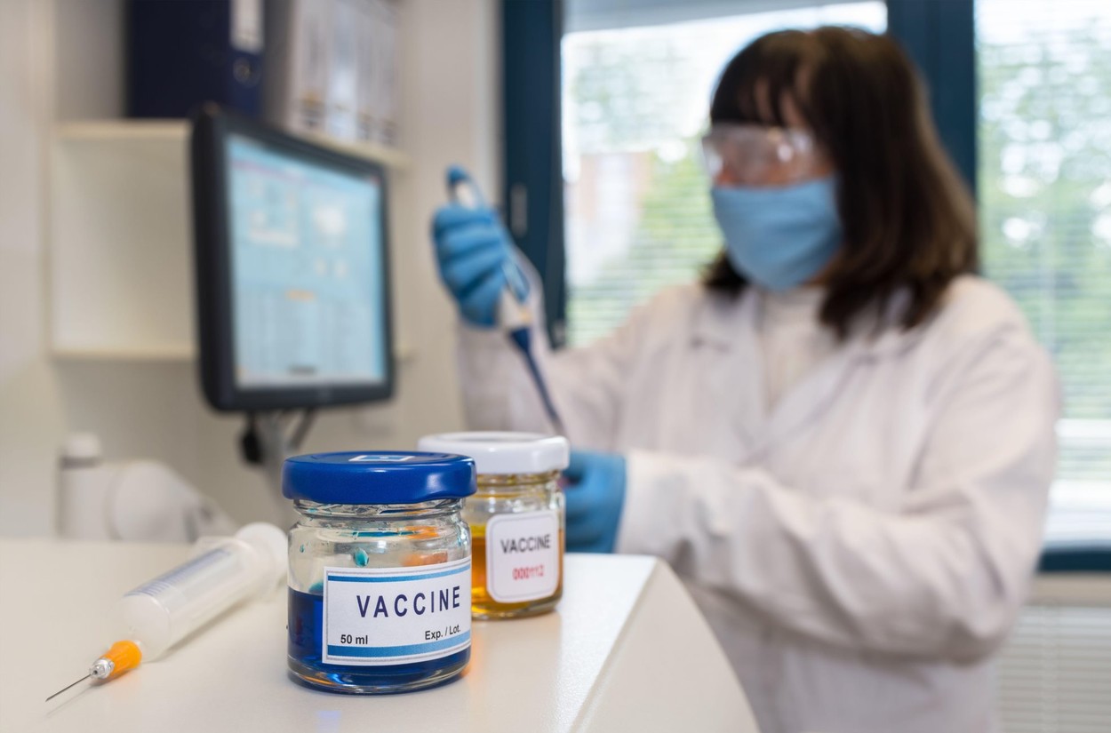 Spania intră în hora vaccinului anti-COVID. A început testarea pe oameni