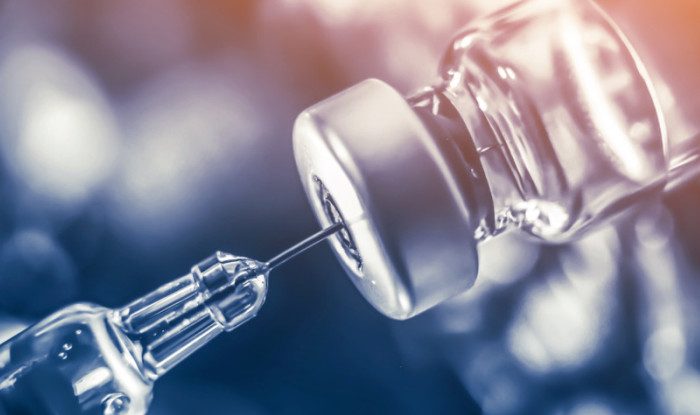 Un vaccin dezvoltat în 1921 ar putea să ne salveze de Covid-19