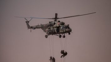 Rebelii sirieni vor lupta în Azerbaidjan. Sprijinul Turciei pentru Baku.Bilanțul morților a ajuns la 100