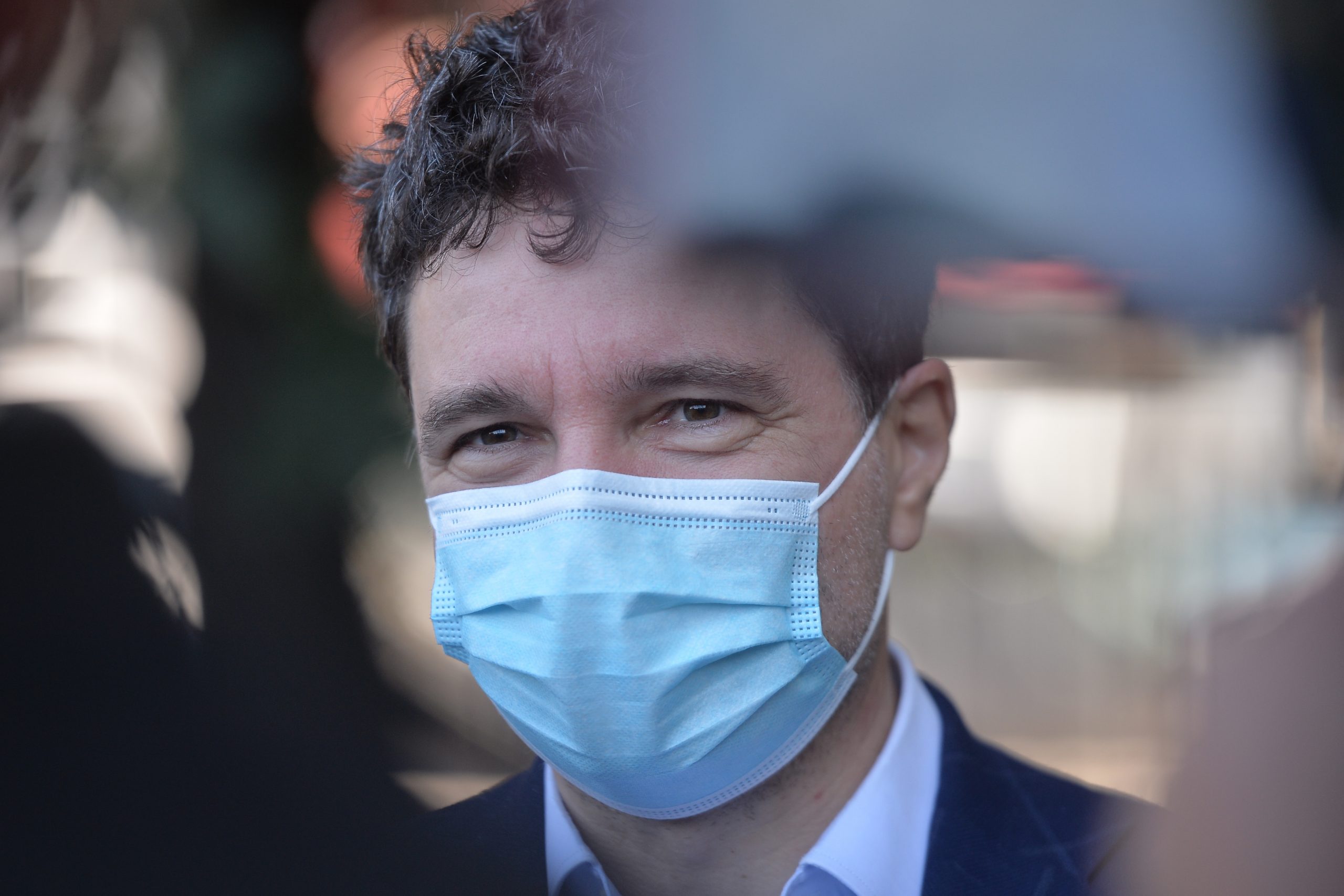 Nicușor Dan, după ce la spitalele Colentina și Matei Balș s-a oprit căldura: „Vina uriaşă aparţine administraţiei PSD Firea”