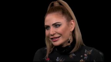 Adina Buzatu, despre cea mai mare greșeală pe care o facem când ne cumpărăm haine: ”Nu mai purta scrisul atât”