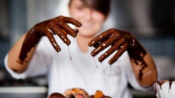 Ana Consulea face prăjituri „mortale”. A creat înghețata cu colivă