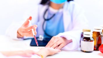 Încă un copil român ajunge în stare gravă la Terapie Intensivă, din cauza COVID-19