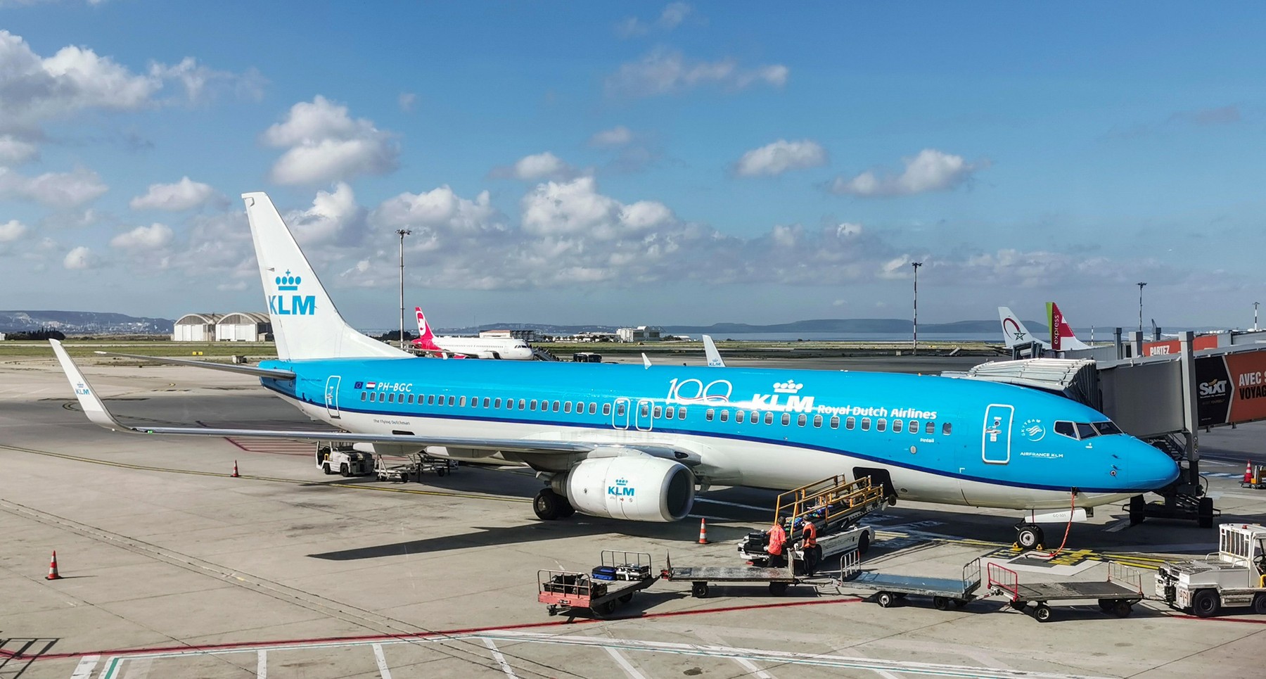 Cea mai veche companie aerienă din lume, KLM, împlinește 101 ani