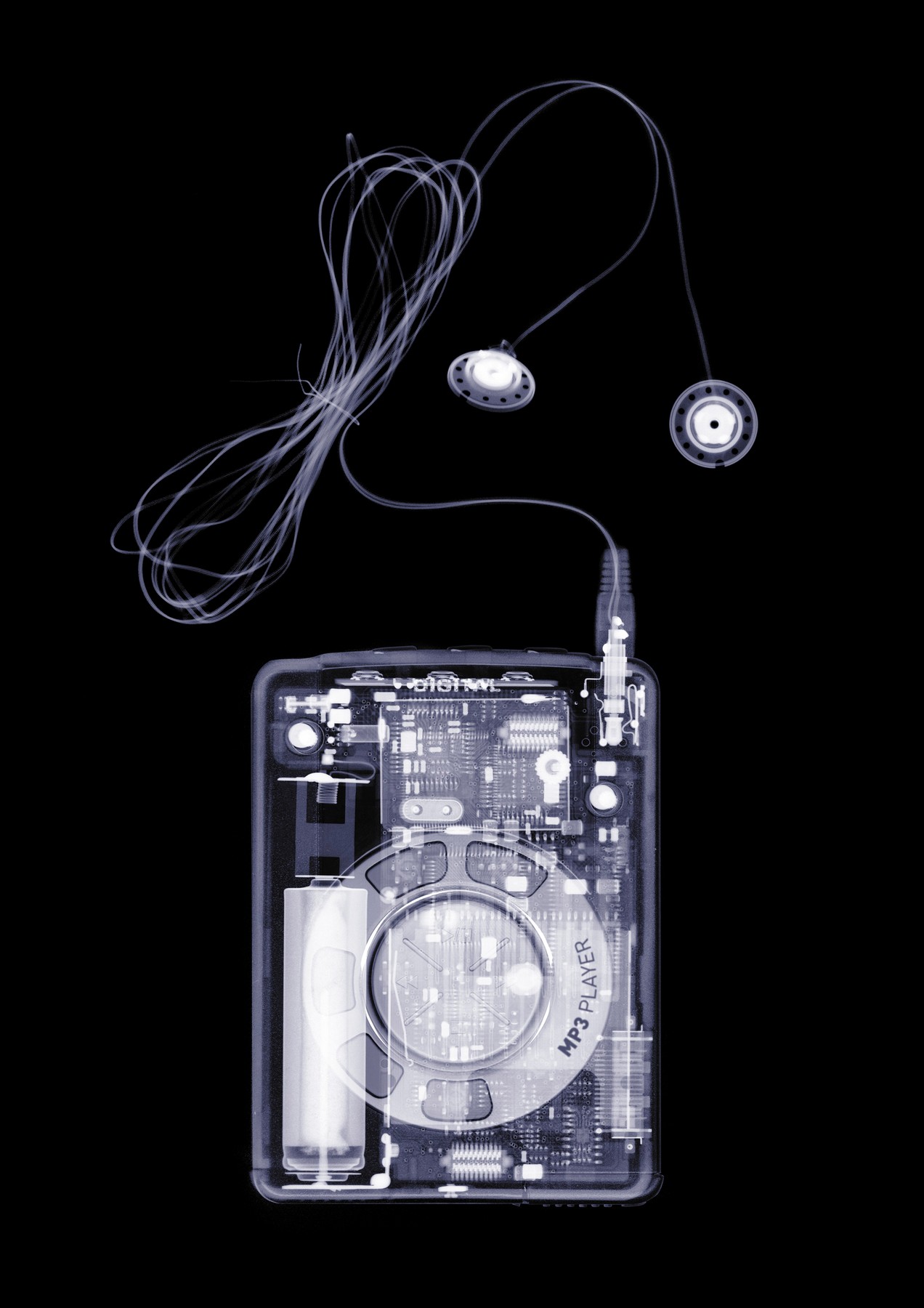 MP3 Player, vândut într-o sticlă cu apă. De unde poate fi cumpărat