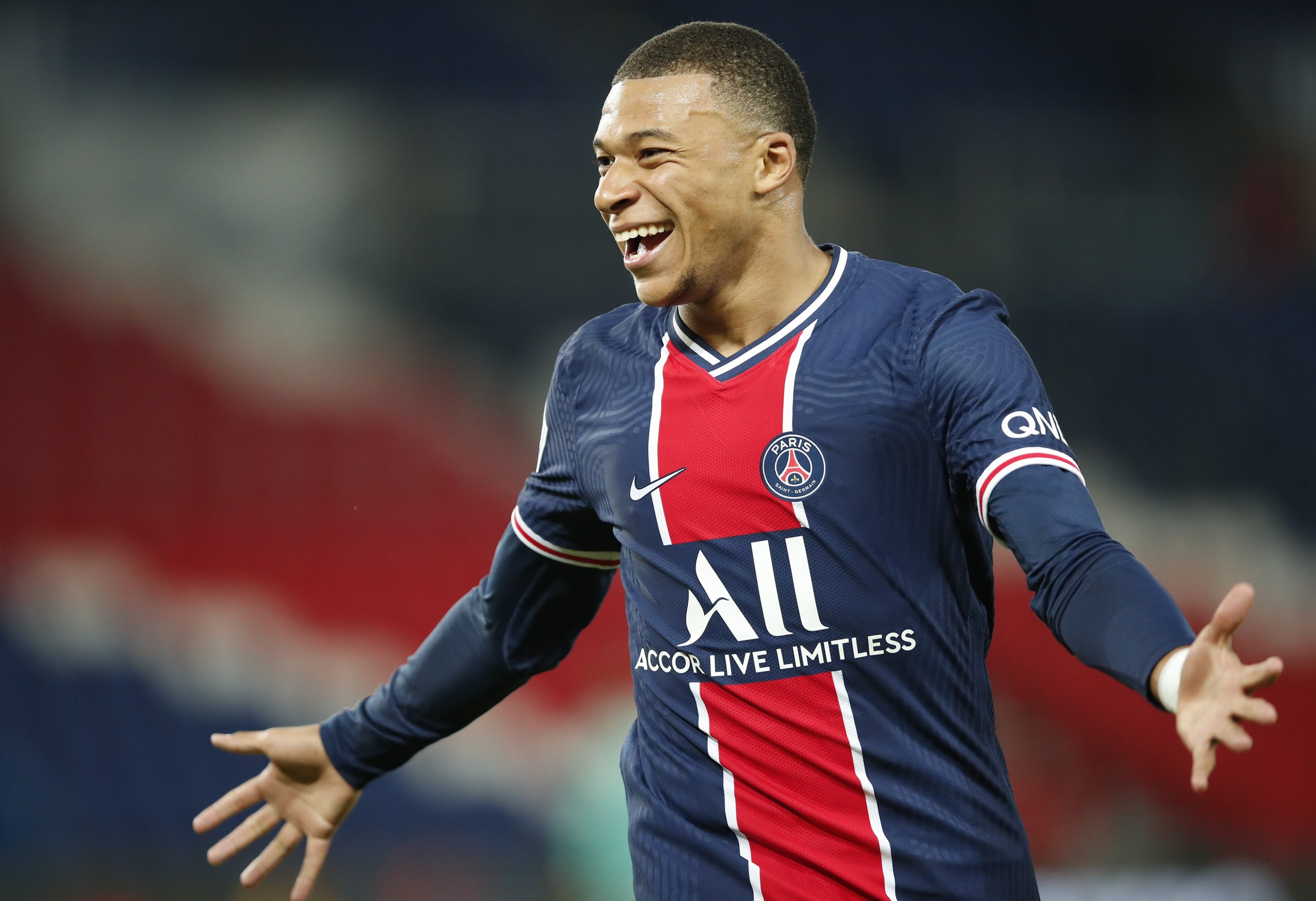 PSG acuză Real Madrid de tactici „ilegale” în transferul refuzat al lui Mbappé. În ce condiții l-ar ceda pe starul francez