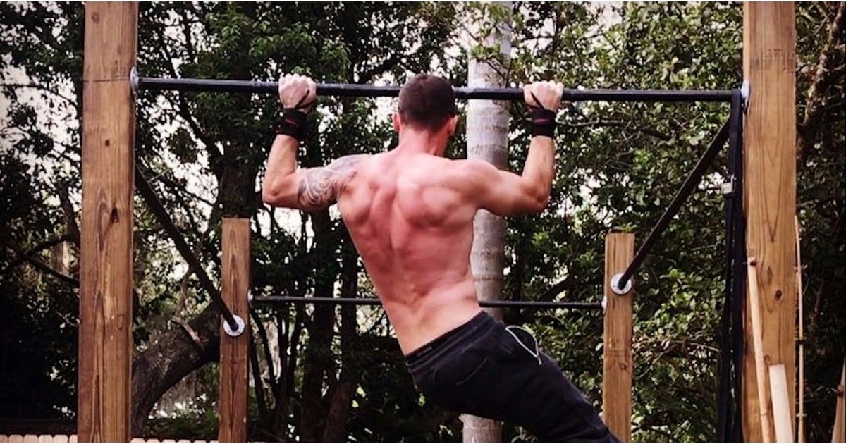 Un sergent din armata americană seamănă cu un soldat bionic. Face 50 de tracțiuni pe minut