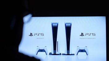 Sony dezmembrează un PS5. Videoclipul a devenit viral
