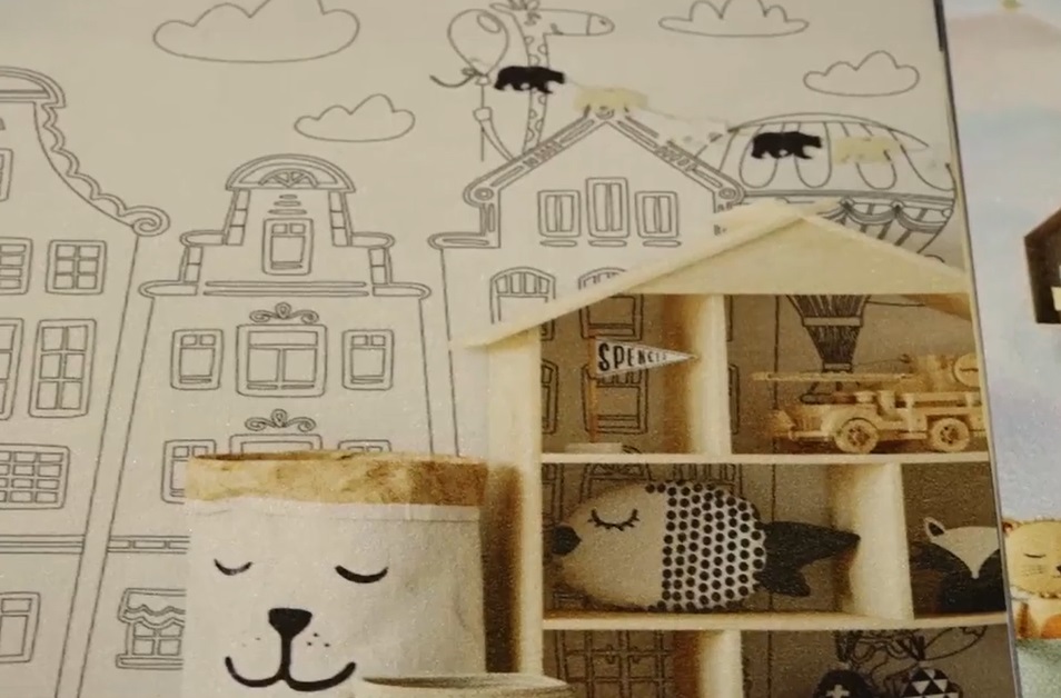 Și-a deschis în pandemie cu 5.000 de euro un business cu decoruri pentru camera celor mici