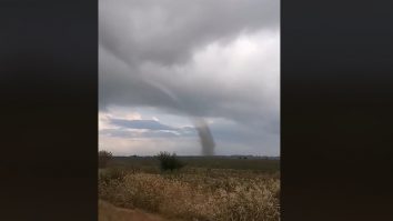 Tornadă în Tulcea, fals sau adevărat: „Arată pericolul care vine de la încălzirea globală”